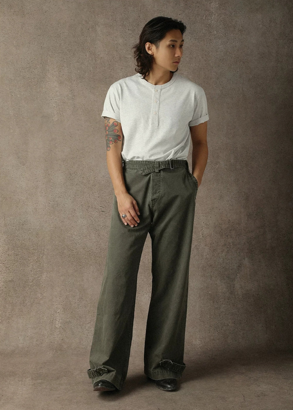 Regular-Fit Henley T-shirt  #MC002